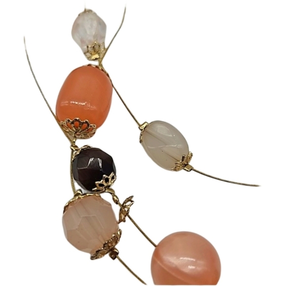 Vintage triple strand wire beaded necklace - Picture 4 of 9